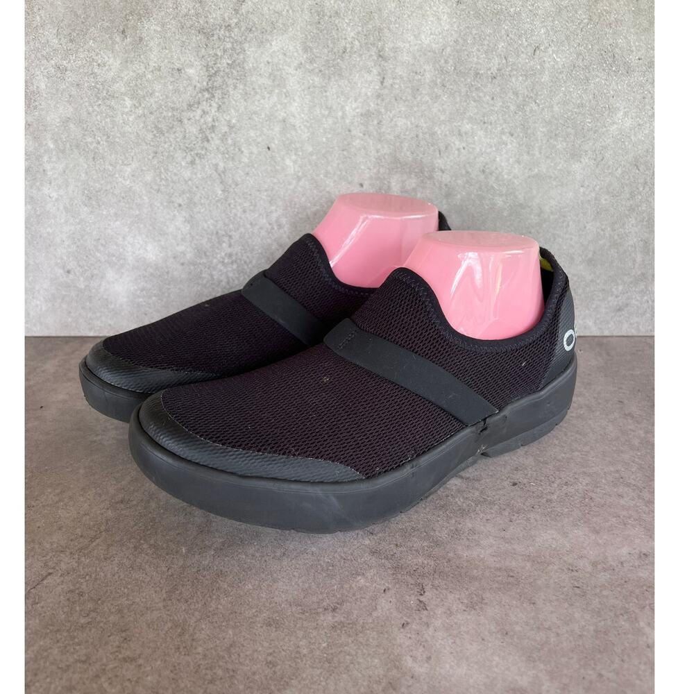OOFOS OOmg Low recovery shoes black women's 10 slip on comfort shoes sneakers